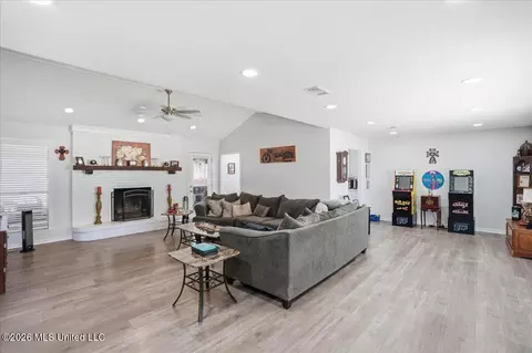 Living - 3683 Wilcox Dr, Pearl, MS 39208 photo 1 of 1