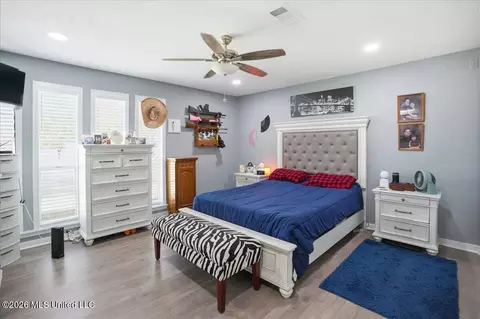 Bedroom - 3683 Wilcox Dr, Pearl, MS 39208 photo 3 of 7