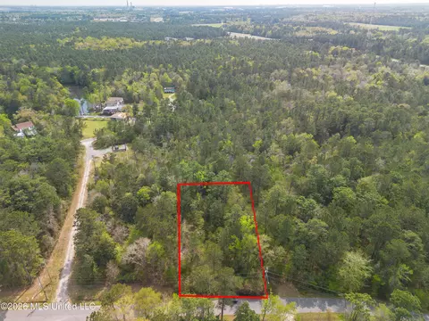 13264 River Rd, Gulfport, MS 39503