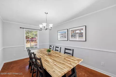 Dining - 4626 Hazelwood Dr, Jackson, MS 39211 photo 1 of 4