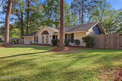 Exterior - 4626 Hazelwood Dr, Jackson, MS 39211 photo 1 of 7