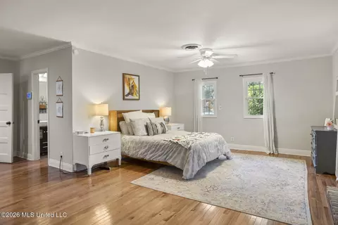 Bedroom - 147 Highland Cir, Jackson, MS 39211 photo 1 of 3