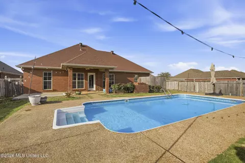 Exterior - 306 Red Cedar Dr, Brandon, MS 39047 photo 8 of 10