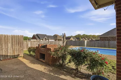 Exterior - 306 Red Cedar Dr, Brandon, MS 39047 photo 10 of 10