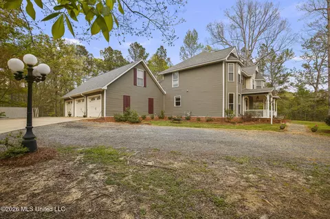 Other - 1058 Ridgeside Dr, Brandon, MS 39042 photo 3 of 32
