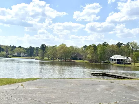 View/Area - 1058 Ridgeside Dr, Brandon, MS 39042 photo 1 of 2