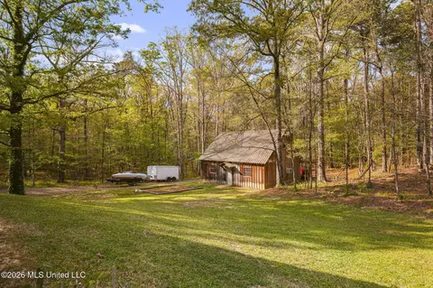 Exterior - 1058 Ridgeside Dr, Brandon, MS 39042 photo 22 of 25