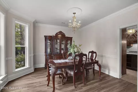 Dining - 1058 Ridgeside Dr, Brandon, MS 39042 photo 1 of 4