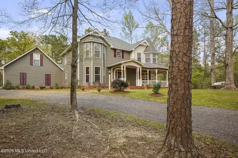Exterior - 1058 Ridgeside Dr, Brandon, MS 39042 photo 6 of 25