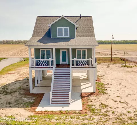 2410 Eagle Lake Shore Rd, Vicksburg, MS 39183
