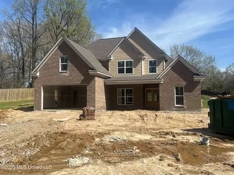 1070 W Green T Lk, Hernando, MS 38632 photo 3
