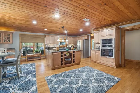 Kitchen - 24203 Bilbo Rd, Vancleave, MS 39565 photo 2 of 2