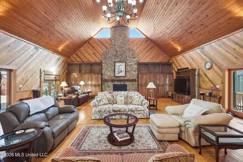 Living - 24203 Bilbo Rd, Vancleave, MS 39565 photo 1 of 1