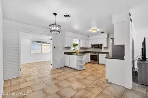 Other - 2535 Meadow Rd, Biloxi, MS 39531 photo 5 of 9