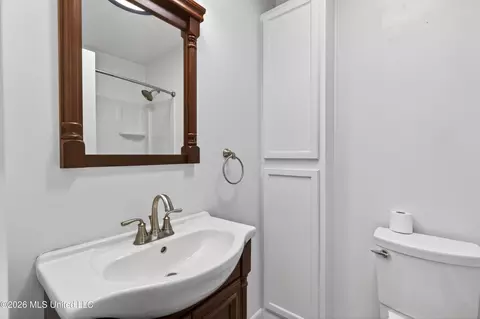 Bath - 2535 Meadow Rd, Biloxi, MS 39531 photo 1 of 2