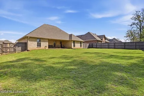 Exterior - 668 Conti Dr, Brandon, MS 39042 photo 6 of 6