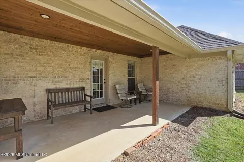 Exterior - 668 Conti Dr, Brandon, MS 39042 photo 3 of 6