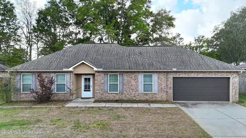 15035 Baylor Ave, Gulfport, MS 39503