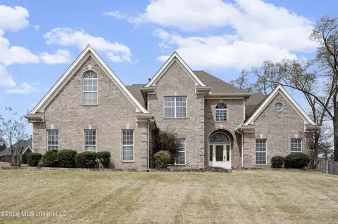 2180 Belmarie Dr, Southaven, MS 38672