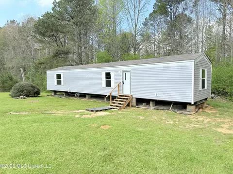 300 Franklin Rd, Braxton, MS 39044