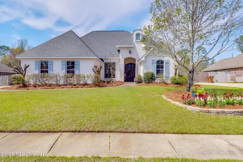 145 Sea Oaks Blvd, Long Beach, MS 39560