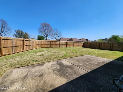 Exterior - 3396 Clepsyda Dr, Hernando, MS 38632 photo 6 of 8