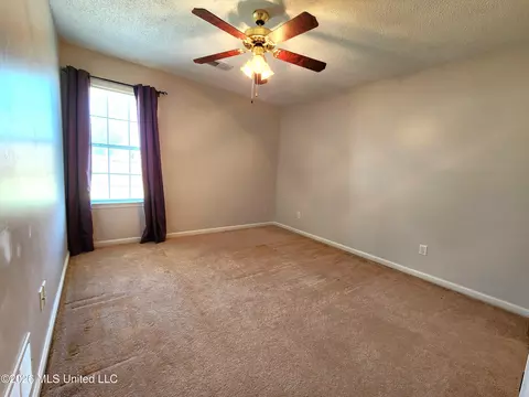 Bedroom - 3396 Clepsyda Dr, Hernando, MS 38632 photo 3 of 6
