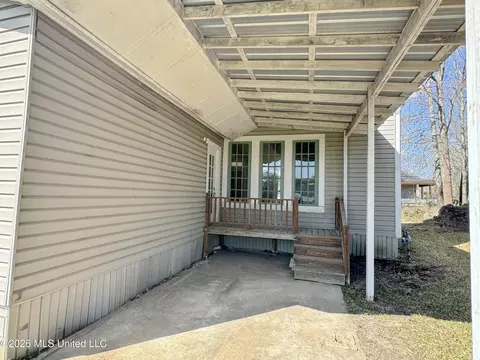 Exterior - 535 W Monticello St, Brookhaven, MS 39601 photo 3 of 4