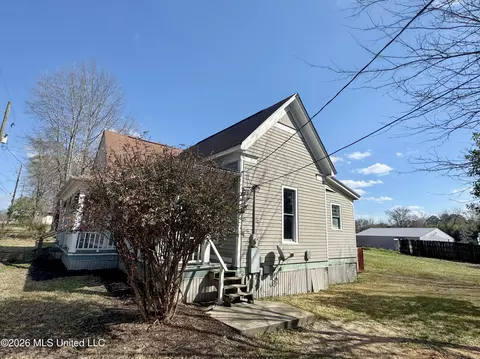Other - 535 W Monticello St, Brookhaven, MS 39601 photo 1 of 3