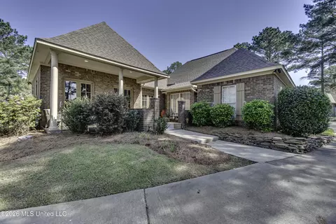 108 Elm Ct, Madison, MS 39110