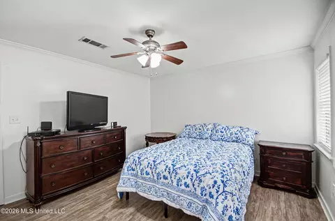Bedroom - 606 Honeysuckle Dr, Madison, MS 39110 photo 2 of 5