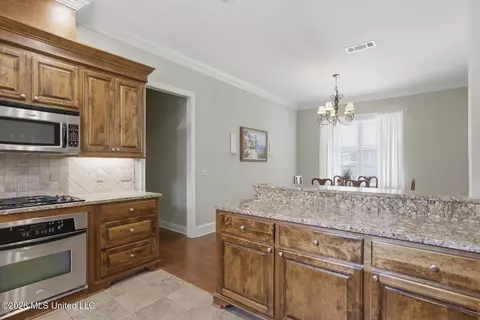 Kitchen - 118 Hampton Chase, Madison, MS 39110 photo 4 of 4