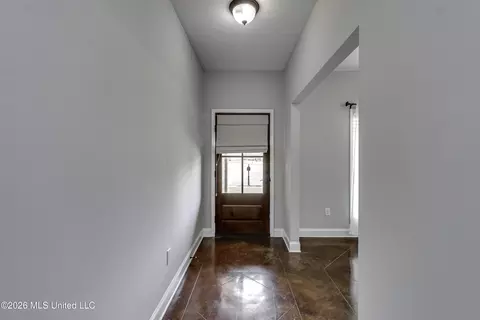 Entry Way - 2017 Pebble Creek Dr, Brandon, MS 39042 photo 1 of 1