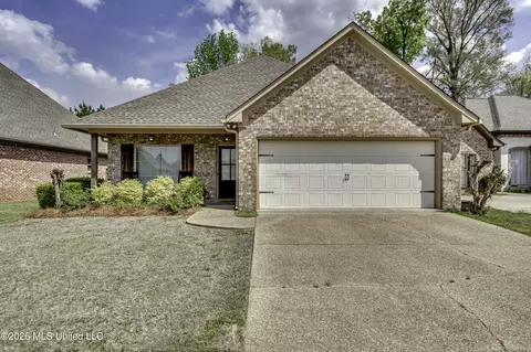 2017 Pebble Creek Dr, Brandon, MS 39042