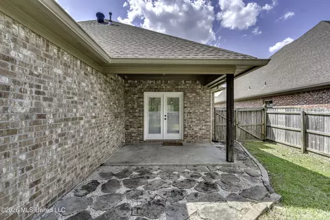 Exterior - 2017 Pebble Creek Dr, Brandon, MS 39042 photo 7 of 7