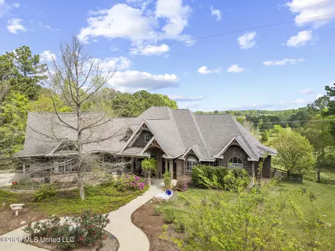Exterior - 626 Cedar Hill Rd, Flora, MS 39071 photo 3 of 7