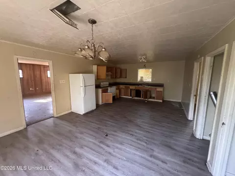 1169 Marble St, Jackson, MS 39212 photo 3