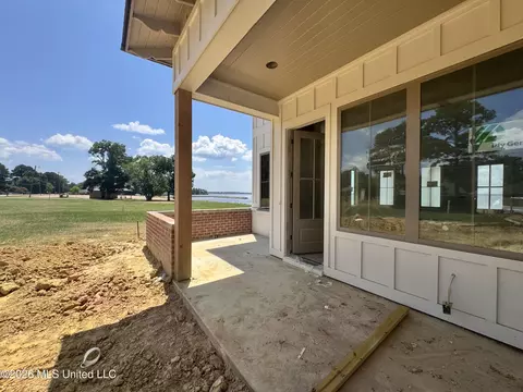 Exterior - 605 Osprey Cv, Brandon, MS 39047 photo 3 of 6