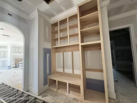 Entry Way - 605 Osprey Cv, Brandon, MS 39047 photo 3 of 3