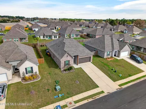 11402 Crystal Lake Dr, Gulfport, MS 39503