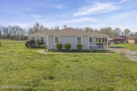Exterior - 1211 Scott Ave, Lambert, MS 38643 photo 4 of 4