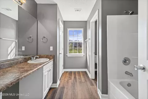 Entry Way - 1211 Scott Ave, Lambert, MS 38643 photo 4 of 4