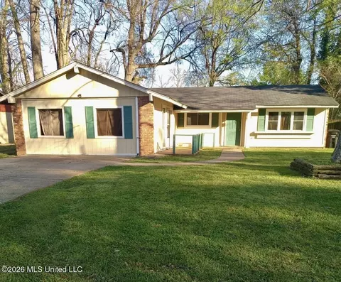 2236 Oak Ridge Dr, Greenville, MS 38701