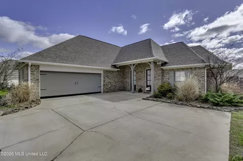 109 Hampstead Dr, Madison, MS 39110