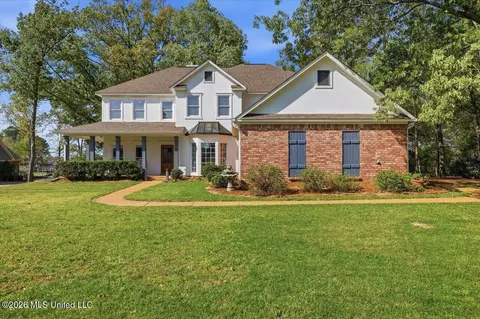 150 Lake Ridge Dr, Madison, MS 39110