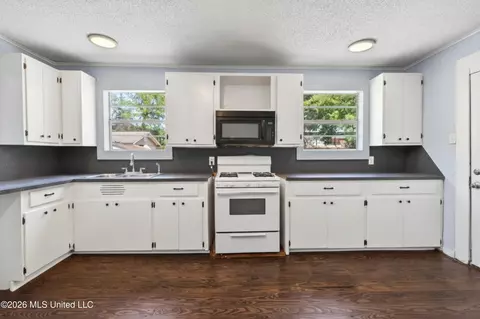 Other - 612 N Wright Ave, Long Beach, MS 39560 photo 6 of 11