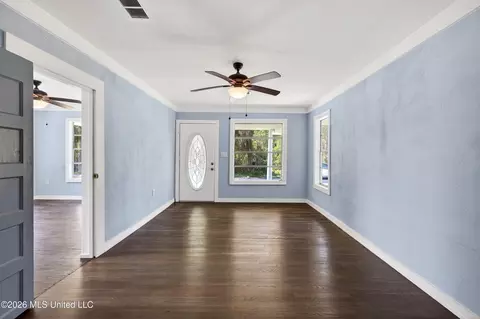 Living - 612 N Wright Ave, Long Beach, MS 39560 photo 1 of 5