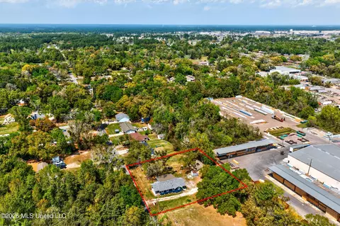 View/Area - 612 N Wright Ave, Long Beach, MS 39560 photo 4 of 4