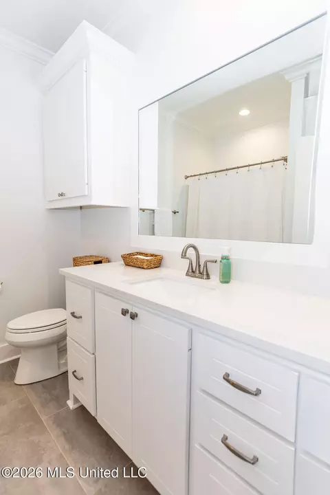 Bath - 196 Sweetbriar Cir, Canton, MS 39046 photo 7 of 7