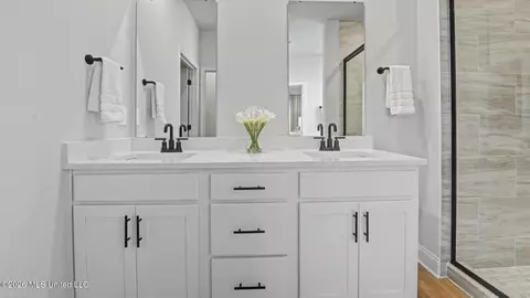 Entry Way - 14163 Tern Blvd, Biloxi, MS 39532 photo 7 of 8